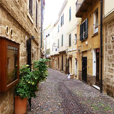 Hillary'S Loft Apartamento Alghero Quarto foto